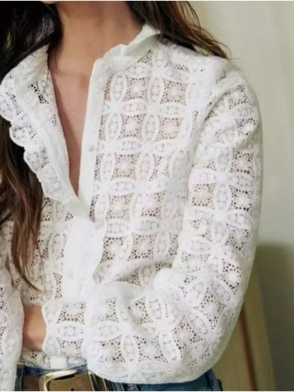Sezane Chlo Shirt in Ecru Guipuire